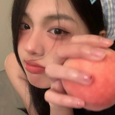 好女三头瞒